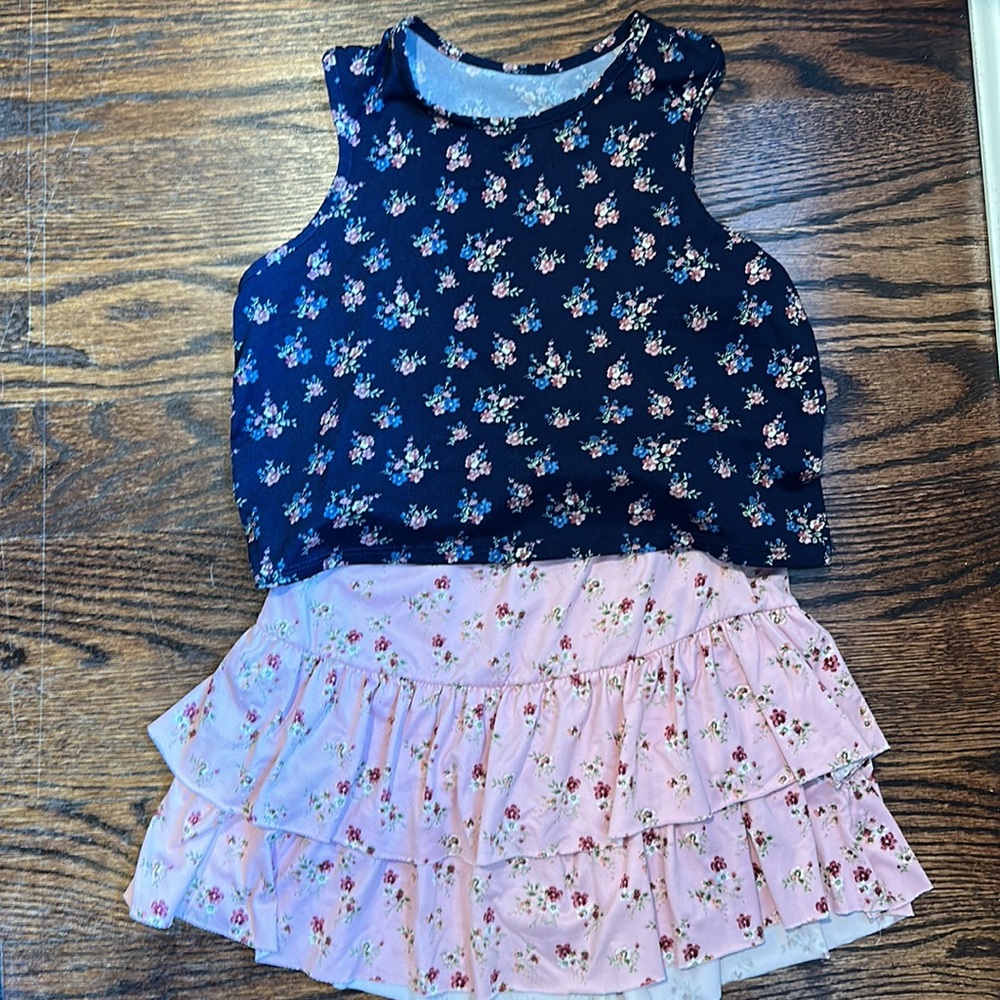 Cheryl Kids Outfit, Top and Skirt, Size Large (184)